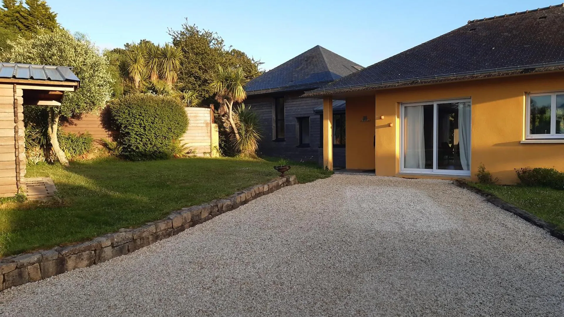 Grande Maison Sur Propriete Pres De La Plage De Morgat كروزون 0*,  فرنسا